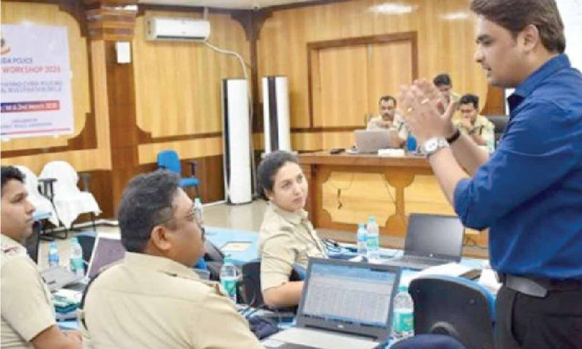 Jharsuguda Police Conducts Cyber Security Workshop