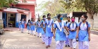 Schools in Three Districts Closed for Four Days Due to Heatwave