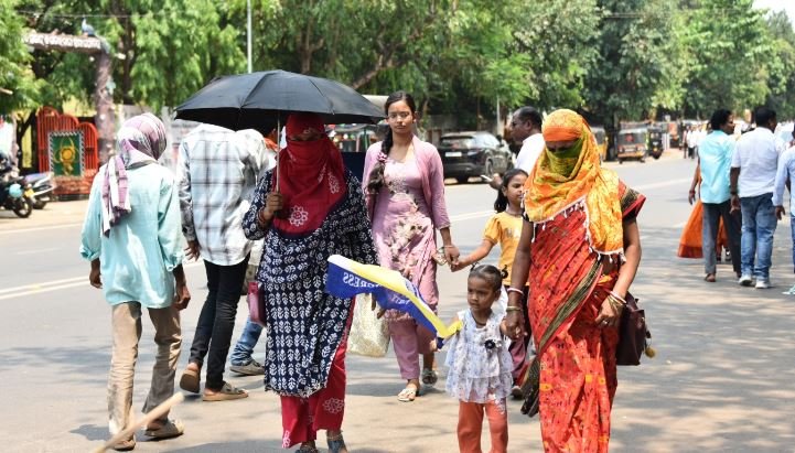 Odisha Continues to Suffer from Heatwave; 14 Locations Exceed 40 Degrees Celsius