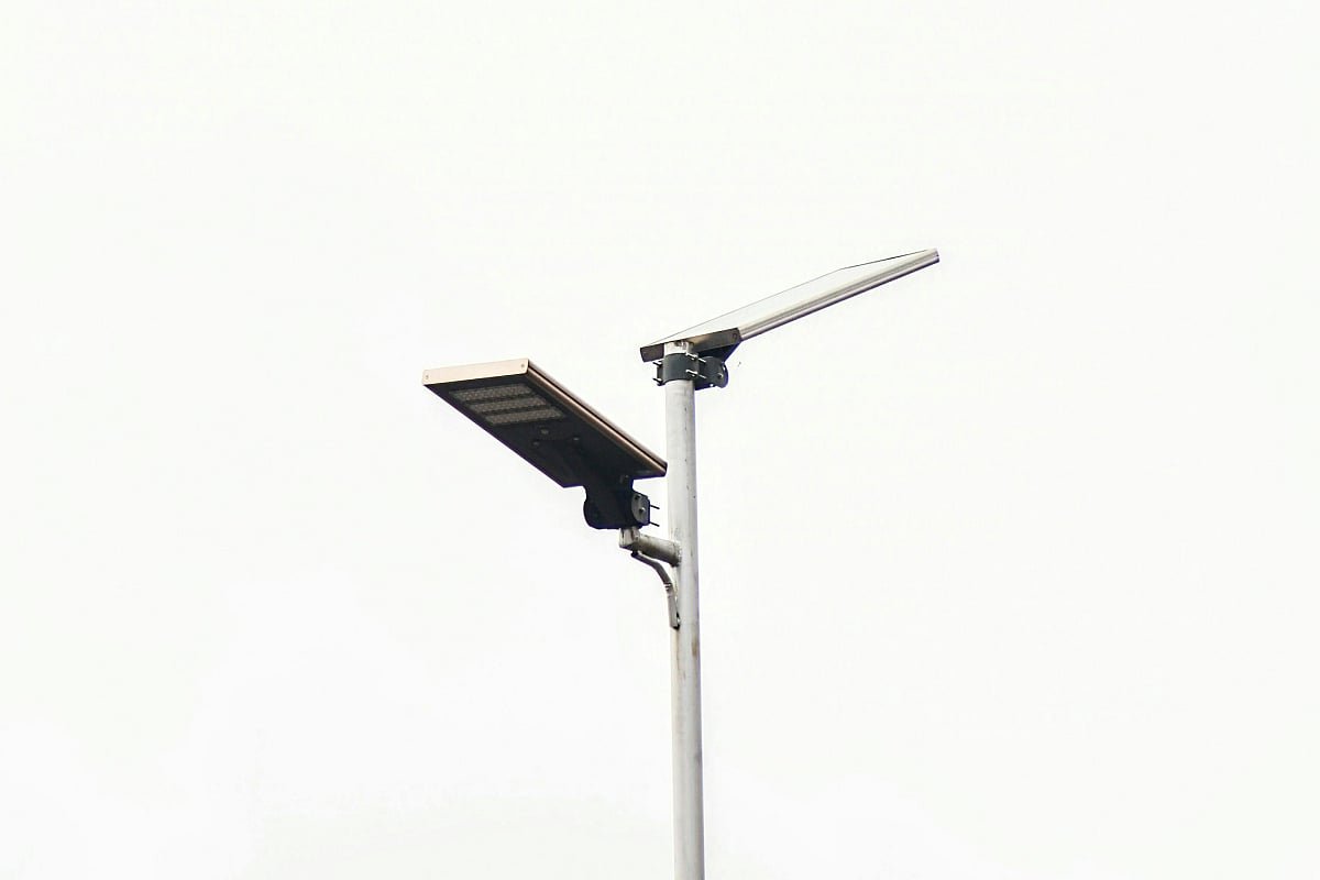 Vedanta Aluminium Installs 325 Solar Streetlights in Jharsuguda and Sundargarh to Reduce CO2 Emissions
