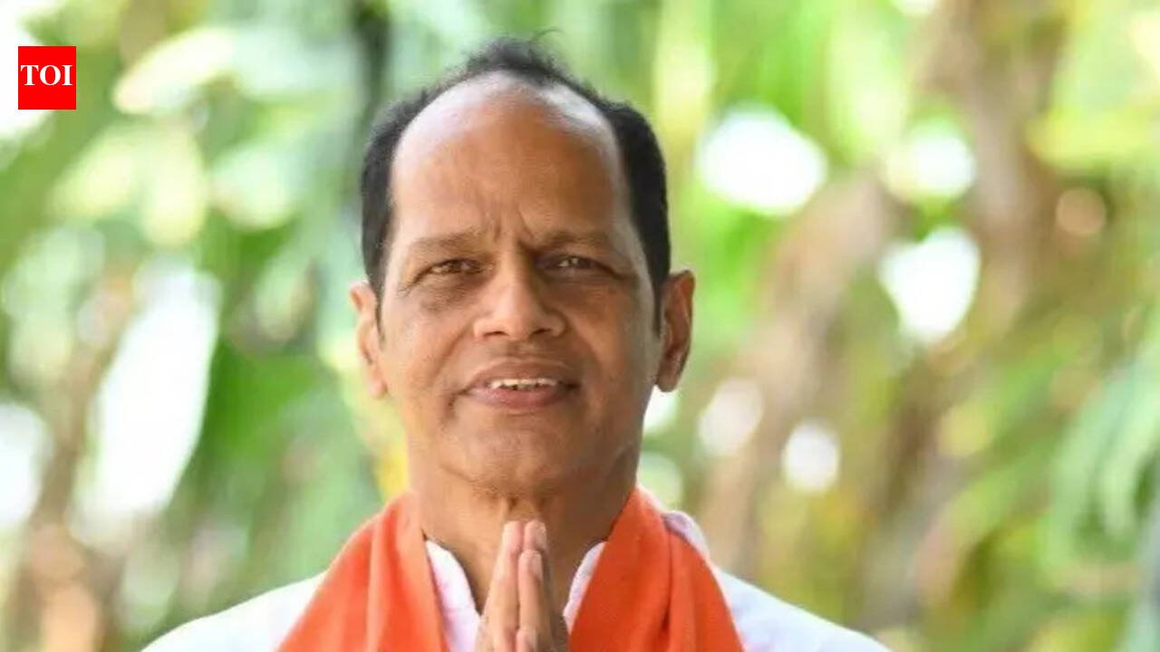 Panigrahy Calls on Railway Minister to Extend Bhubaneswar-Dhanbad Express to Berhampur