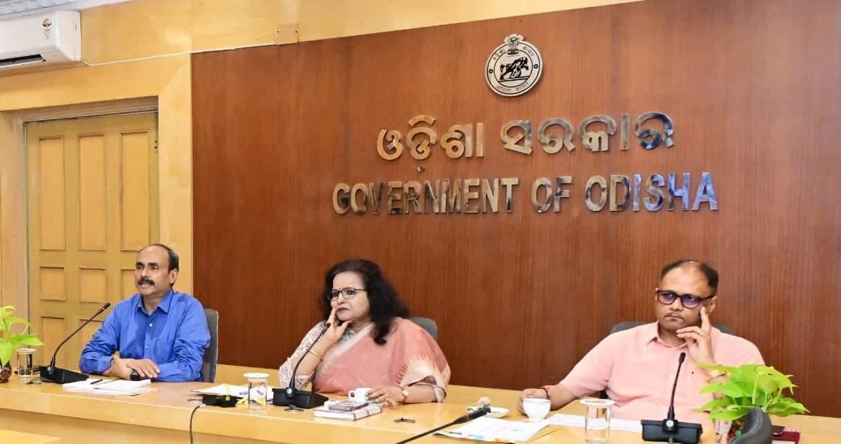 Chief Secretary Reviews Development Initiatives with District Collectors; Emphasizes Boosting Credit-Deposit Ratio for Economic Growth
