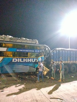 Two Major Road Accidents in Odisha Result in One Fatality and 20 Injuries