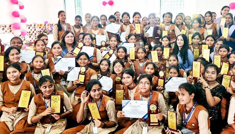 Vedanta Aluminium Honors 157 Outstanding Students Under Mission ABHIPSA in Jharsuguda