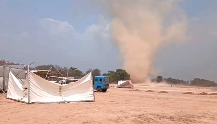 Whirlwind Causes Panic at Jharsuguda Event; No Injuries Reported