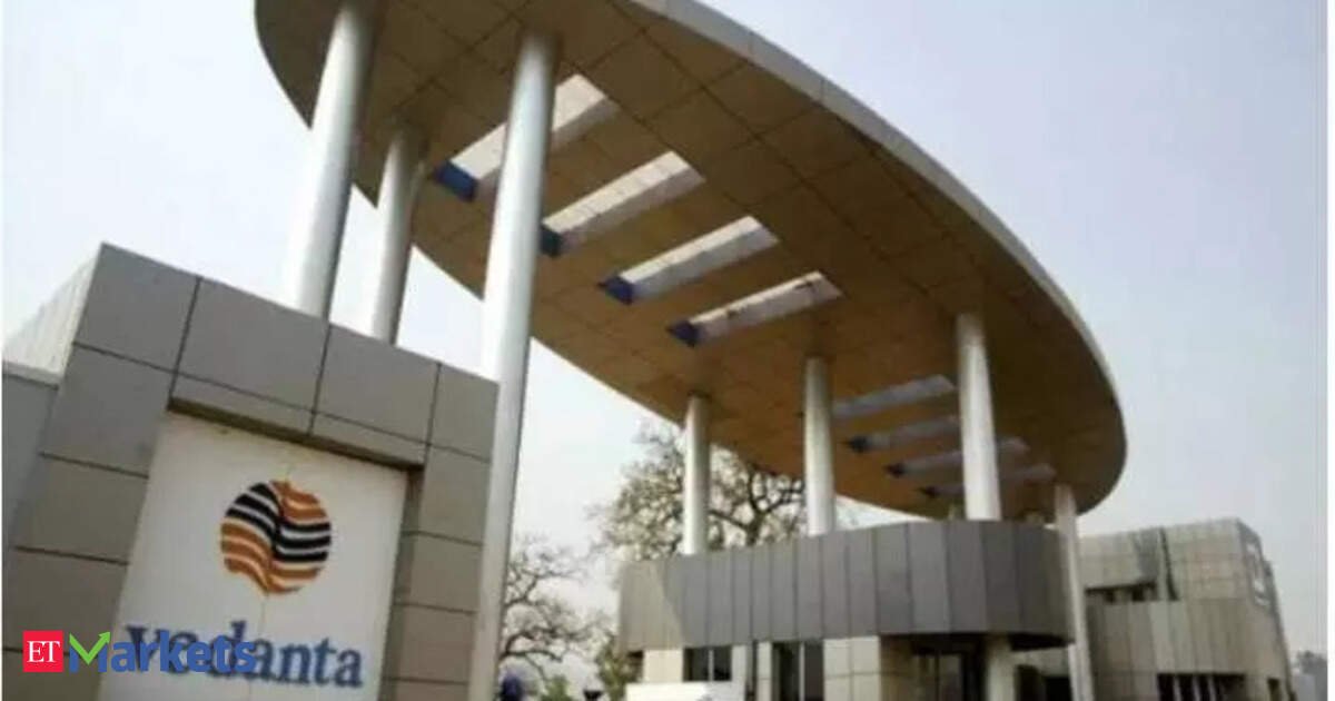 Vedanta Aluminium Shares Attract Attention as CLSA Initiates Outperform Rating with 18% Upside Potential