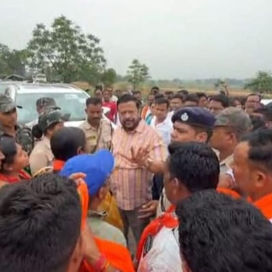 Factional Tensions Rise in BJP as Minister Pujari's Temple Visit Disrupted